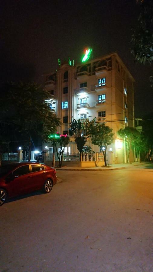 Camellia Hotel Thanh Hóa Extérieur photo
