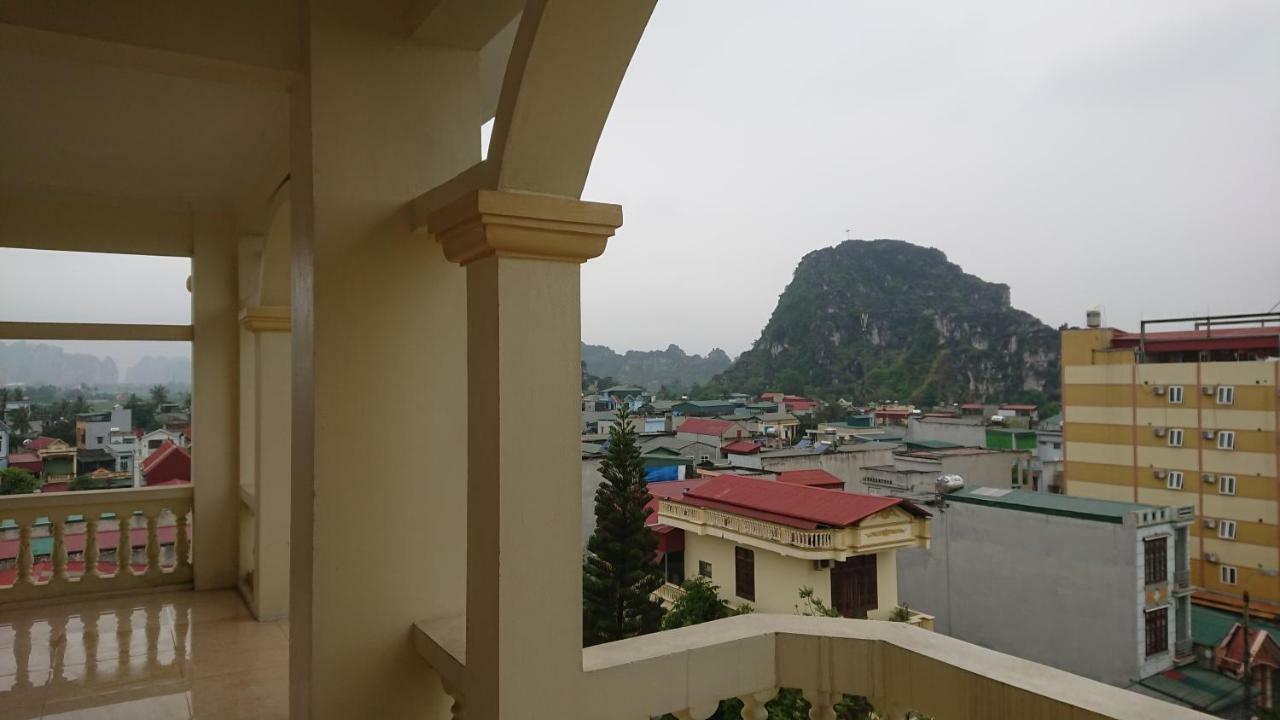 Camellia Hotel Thanh Hóa Extérieur photo